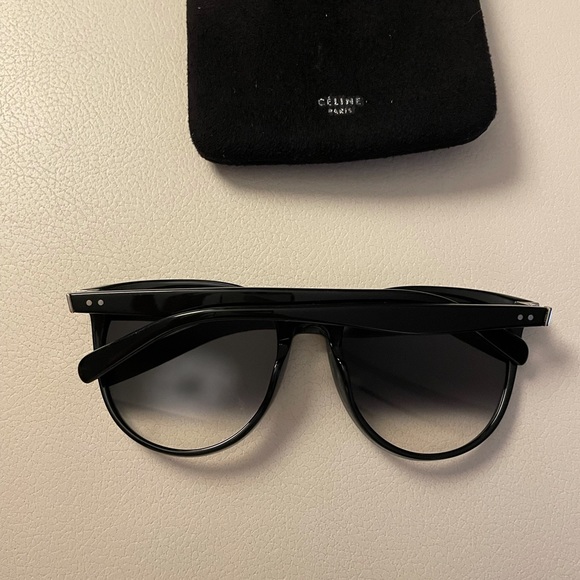CELINE BLACK FRAME SUNGLASSES IN ACETATE POLARIZED - Picture 4 of 4